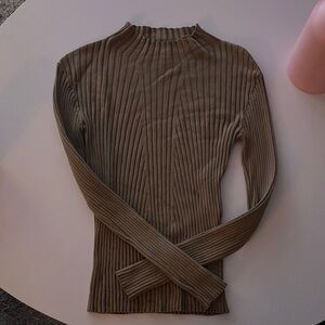 Dynamite Taupe Ribbed Long Sleeve Top